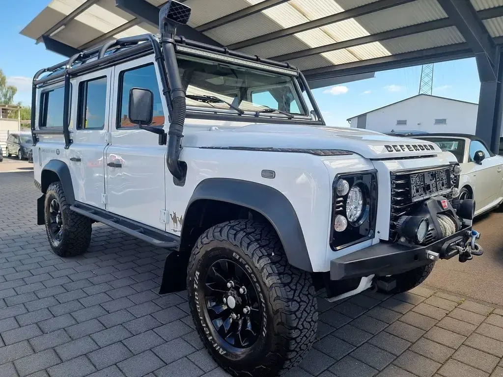 Gebraucht Land Rover Defender 122 PS (89 kW) 2016 Weiß SUV