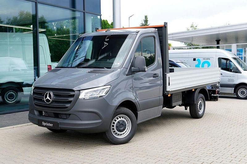 Neu Mercedes Sprinter 170 PS (125 kW) 2025 Grau Van