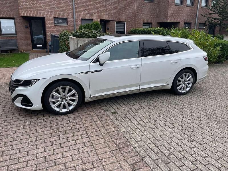 Weiß Gebraucht 2021 VW Arteon R-line Kombi | 29.900 € (Superpreis) - Bild 1/4