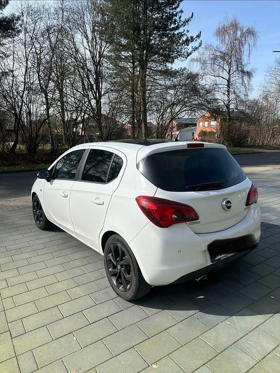 Gebraucht Opel Corsa Color Edition 101 PS (74 kW) 2016 Weiß Kleinwagen