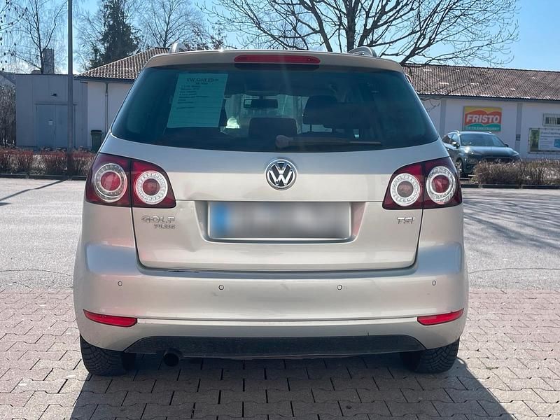 Gebraucht VW Golf VII 102 PS (75 kW) 2013 Kleinwagen