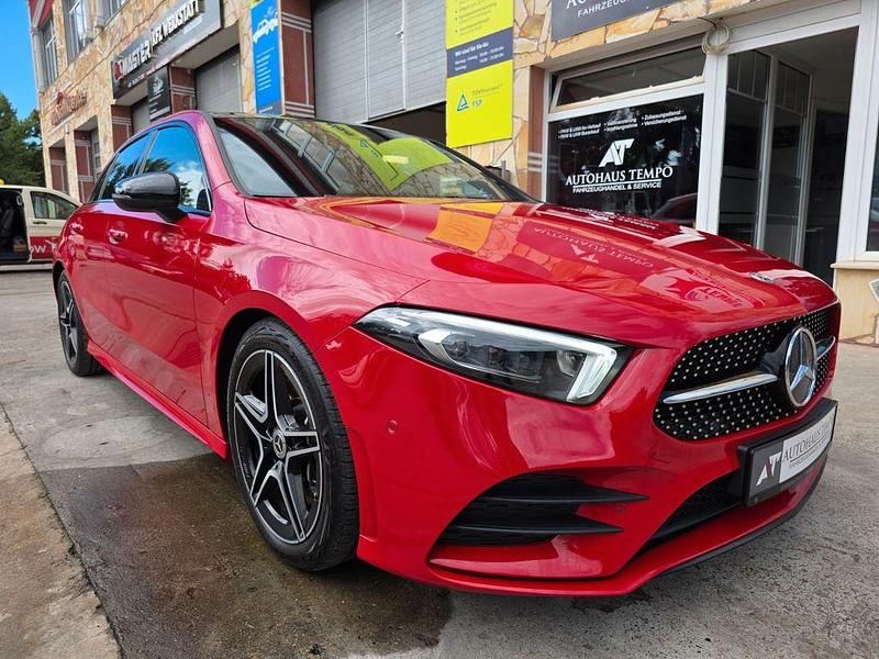 Rot Gebraucht 2018 Mercedes A250 AMG line Limousine | 23.750 € (Fairer Preis) - Bild 1/4