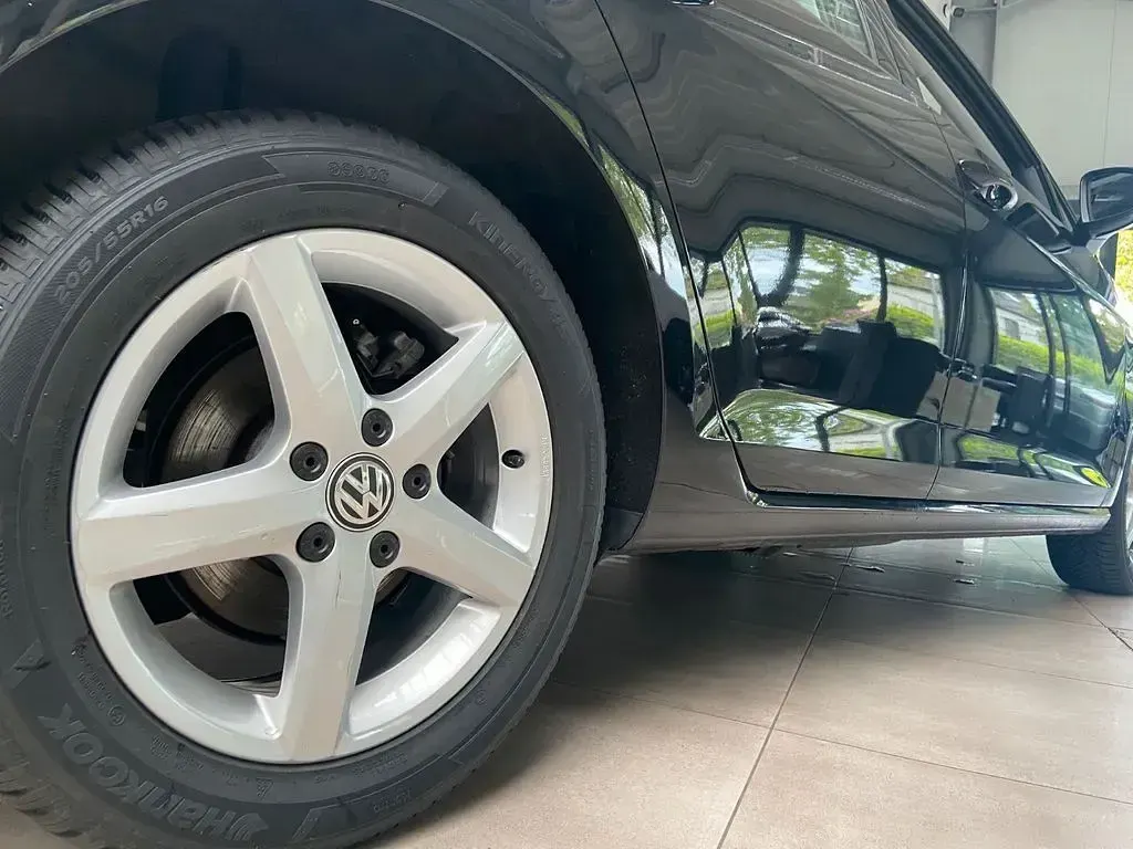 Gebraucht VW Golf VII 110 PS (80 kW) 2016 Schwarz Limousine