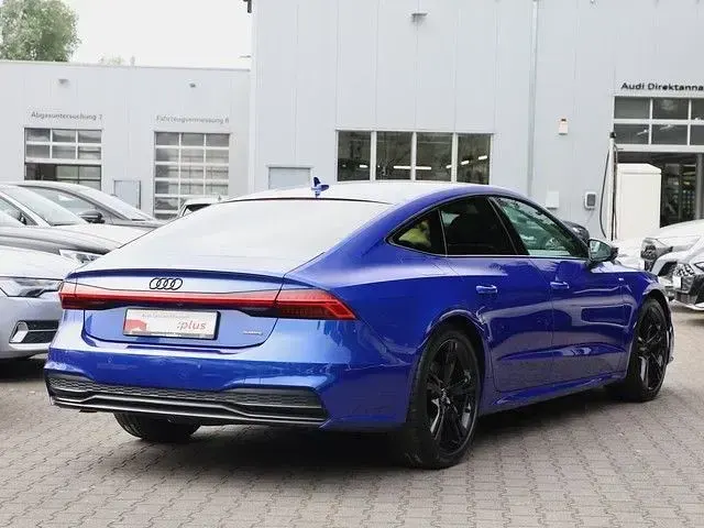 Gebraucht Audi A7 S-Line 367 PS (269 kW) 2023 Blau Limousine