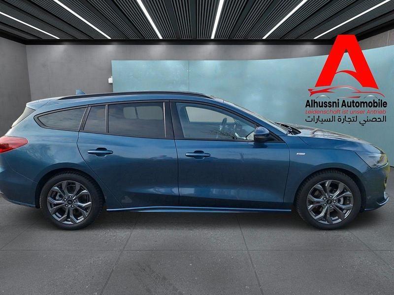 Usado Ford Focus ST-Line 155 CV (114 kW) 2023 Azul Familiar
