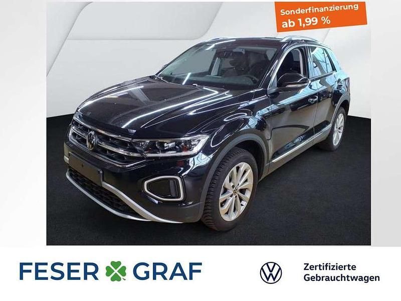 Deep black perleffekt Gebraucht 2024 VW T-Roc Style SUV | 27.940 € (Guter Preis) - Bild 1/2