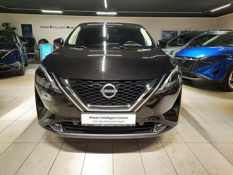Gebraucht Nissan Qashqai N-Connecta 158 PS (116 kW) 2024 Schwarz SUV