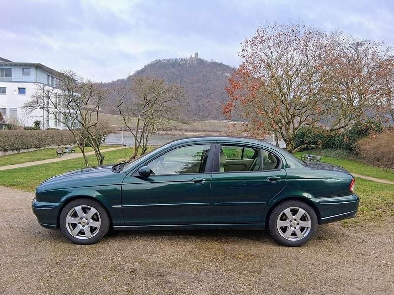 Emerald fire Gebraucht 2006 Jaguar X-type Limousine | 5.555 € (Fairer Preis) - Bild 1/4
