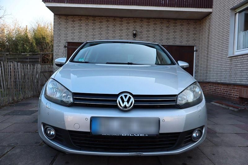 Gebraucht VW Golf VI Comfortline 122 PS (89 kW) 2009 Silber Kleinwagen