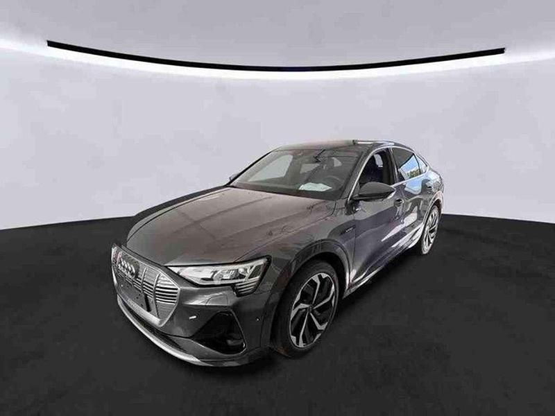 Daytonagrau perleffekt Gebraucht 2022 Audi e-tron Sportback S-Line SUV | 30.990 € (Superpreis) - Bild 1/2