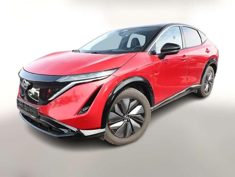 Gebraucht Nissan Ariya 160 kW (218 PS) 2022 Passion rot / schwarz metallic SUV