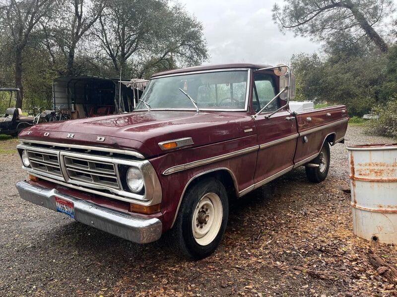 Rot Gebraucht 1972 Ford F250 SUV | 19.990 € - Bild 1/4