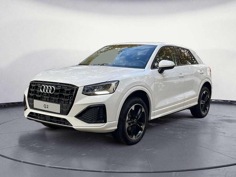 Neu Audi Q2 Advanced Plus 150 PS (110 kW) 2026 Arkonaweiß SUV