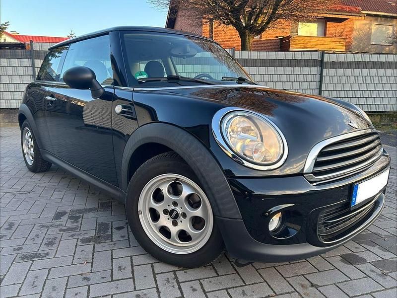 Schwarz Gebraucht 2012 Mini ONE Pepper Kleinwagen | 4.100 € (Guter Preis) - Bild 1/4
