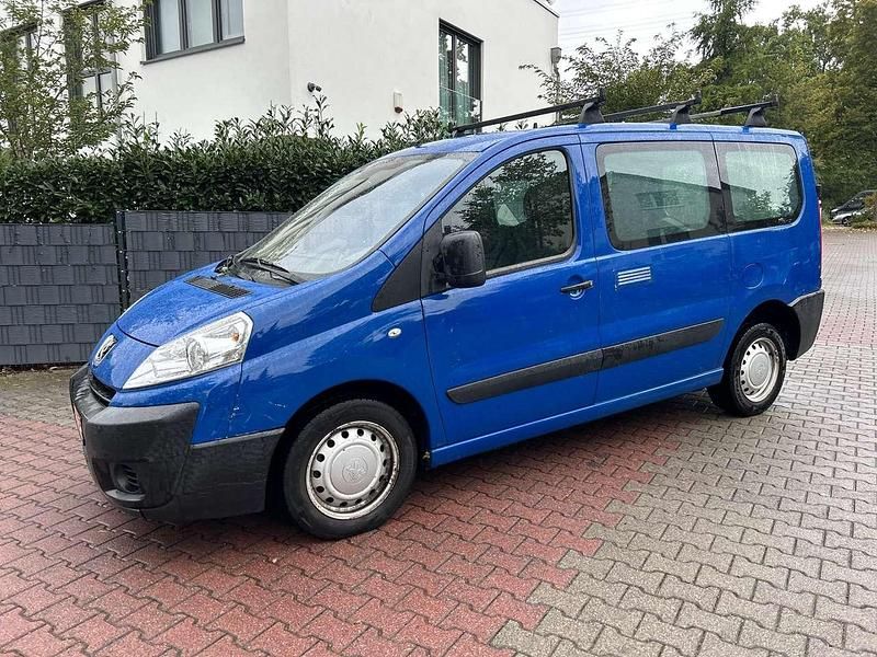 Blau Gebraucht 2011 Peugeot Expert Van | 3.999 € (Guter Preis) - Bild 1/4
