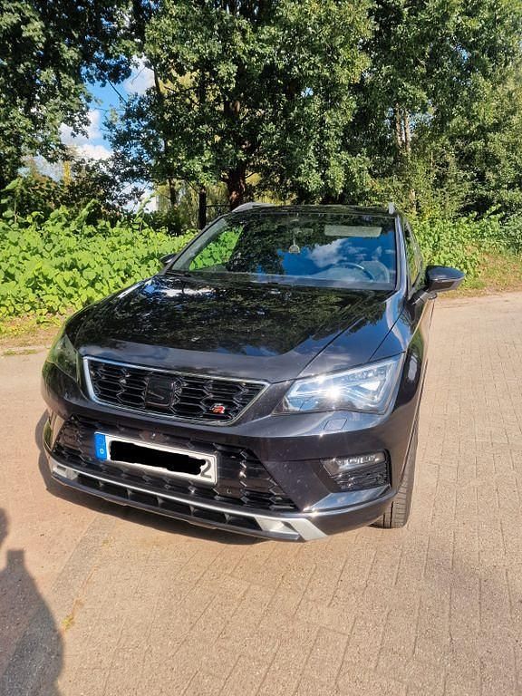 Schwarz Gebraucht 2018 Seat Ateca 4Drive SUV | 21.400 € (Fairer Preis) - Bild 1/4