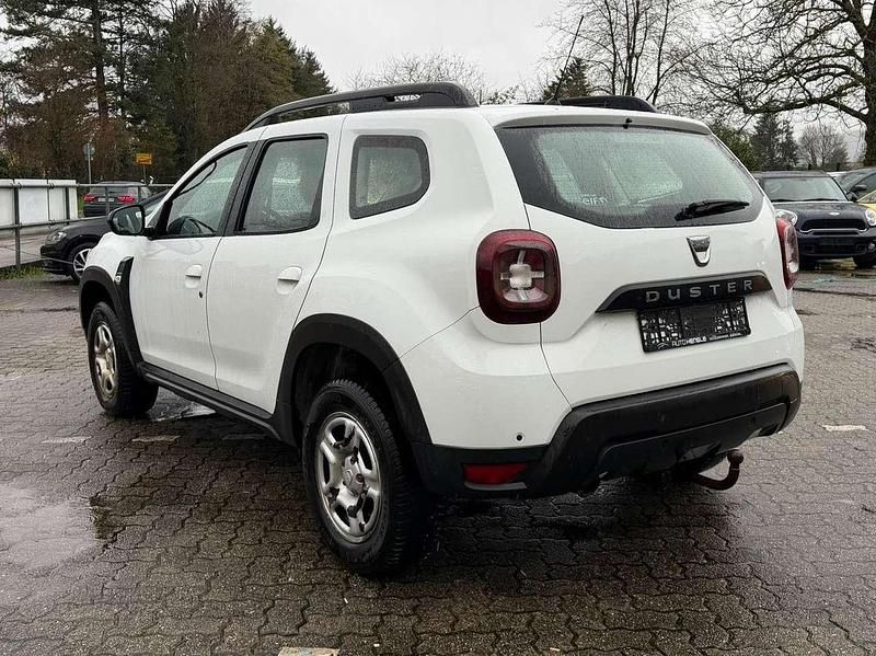 Gebraucht Dacia Duster Comfort 114 PS (83 kW) 2018 Gletscherweiss SUV