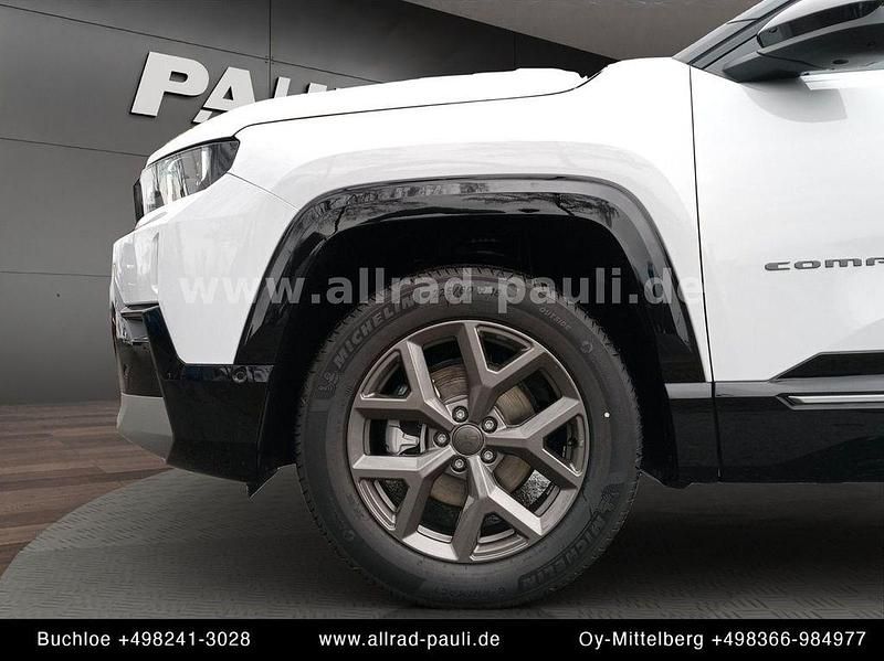 Neu Jeep Compass 144 PS (105 kW) 2026 Weiß SUV