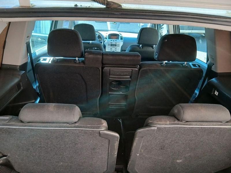 Gebraucht Opel Zafira Family 116 PS (85 kW) 2009 Weiß Van / Kleinbus