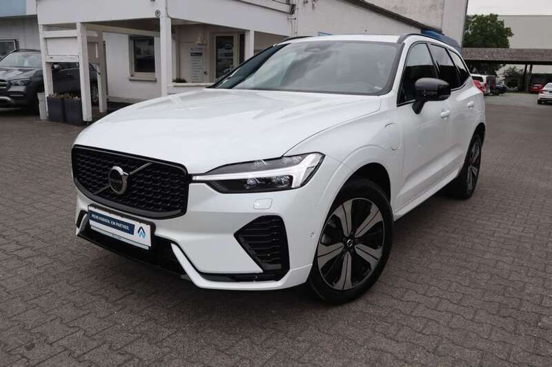 Crystal white Gebraucht 2024 Volvo XC60 Plus SUV | 52.920 € (Superpreis) - Bild 1/2