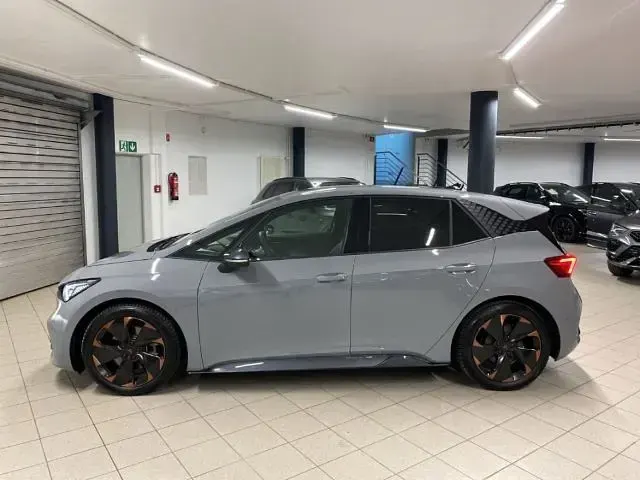 Gebraucht Cupra Born 150 kW (204 PS) 2024 Grau Kleinwagen