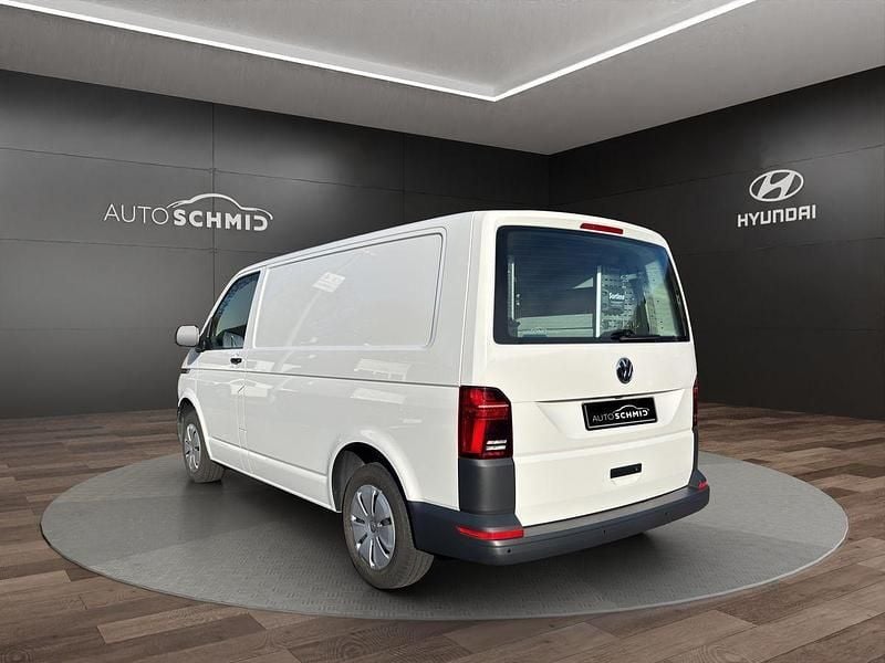 Gebraucht VW T6.1 150 PS (110 kW) 2022 Candyweiß Van