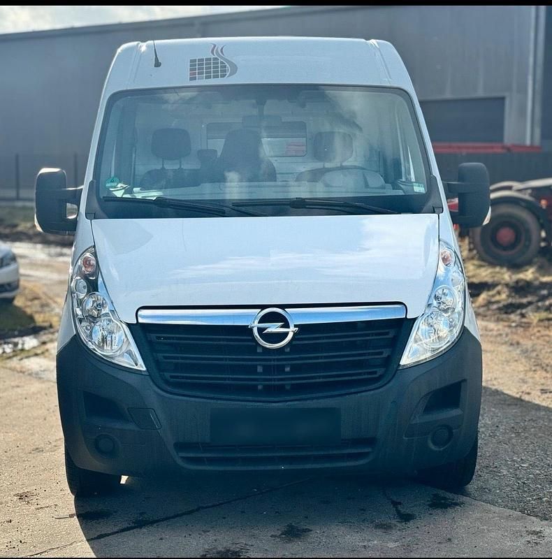 Gebraucht Opel Movano 101 PS (74 kW) 2013 Weiß Van / Kleinbus