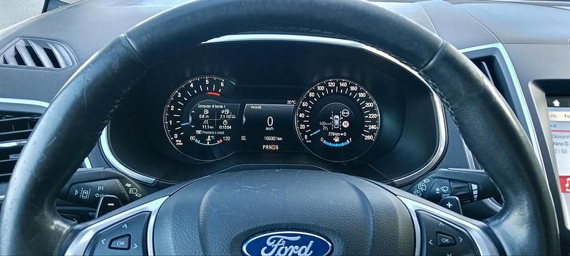 Gebraucht Ford S-MAX S 179 PS (131 kW) 2017 Blau Van / Kleinbus