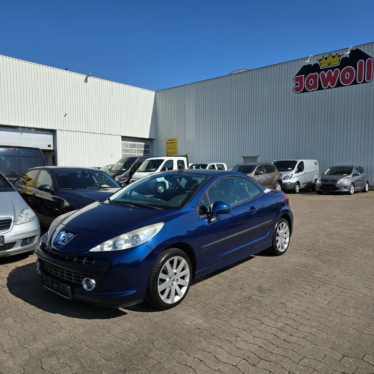 Blau Gebraucht 2007 Peugeot 207 CC Cabrio | 2.950 € (Fairer Preis) - Bild 1/4