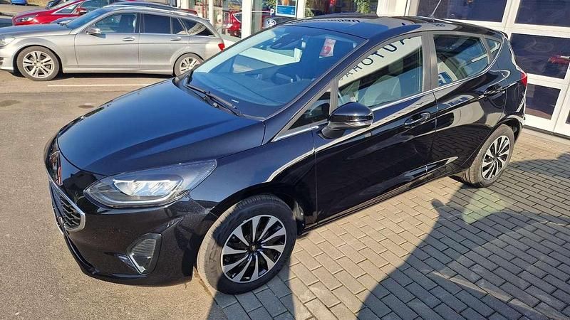 Gebraucht Ford Fiesta Titanium 125 PS (91 kW) 2024 Obsidianschwarz metallic Kleinwagen