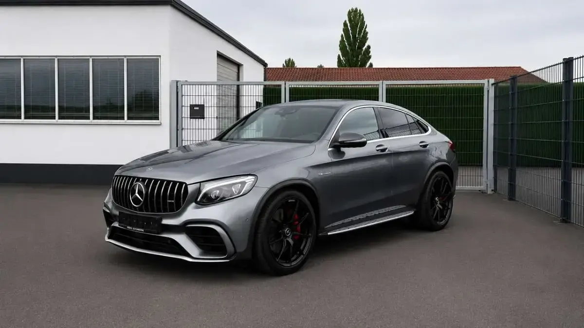 Gebraucht Mercedes GLC63 AMG AMG 510 PS (375 kW) 2018 Selenitgrau  metalliclack Coupé