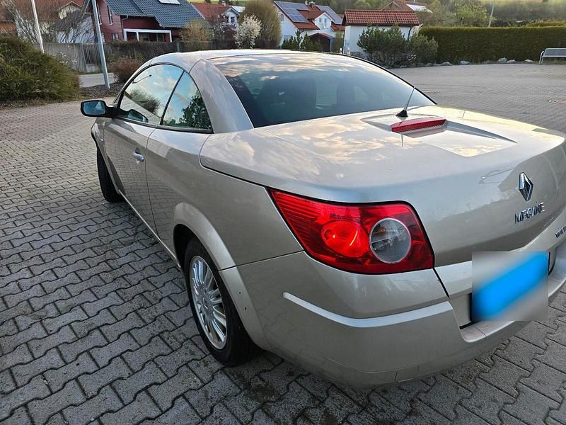 Brugt Renault Mégane Cabriolet 112 HK (82 kW) 2006 Beige Cabriolet