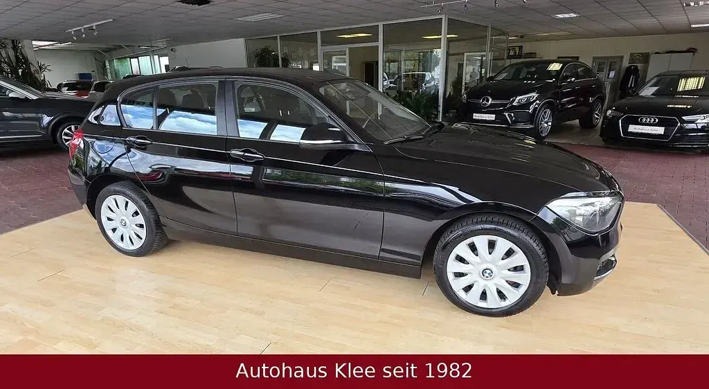 Gebraucht BMW 114 102 PS (75 kW) 2013 Schwarz Kleinwagen