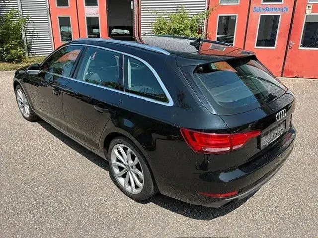 Gebraucht Audi A4 Sport 252 PS (185 kW) 2018 Schwarz Kombi