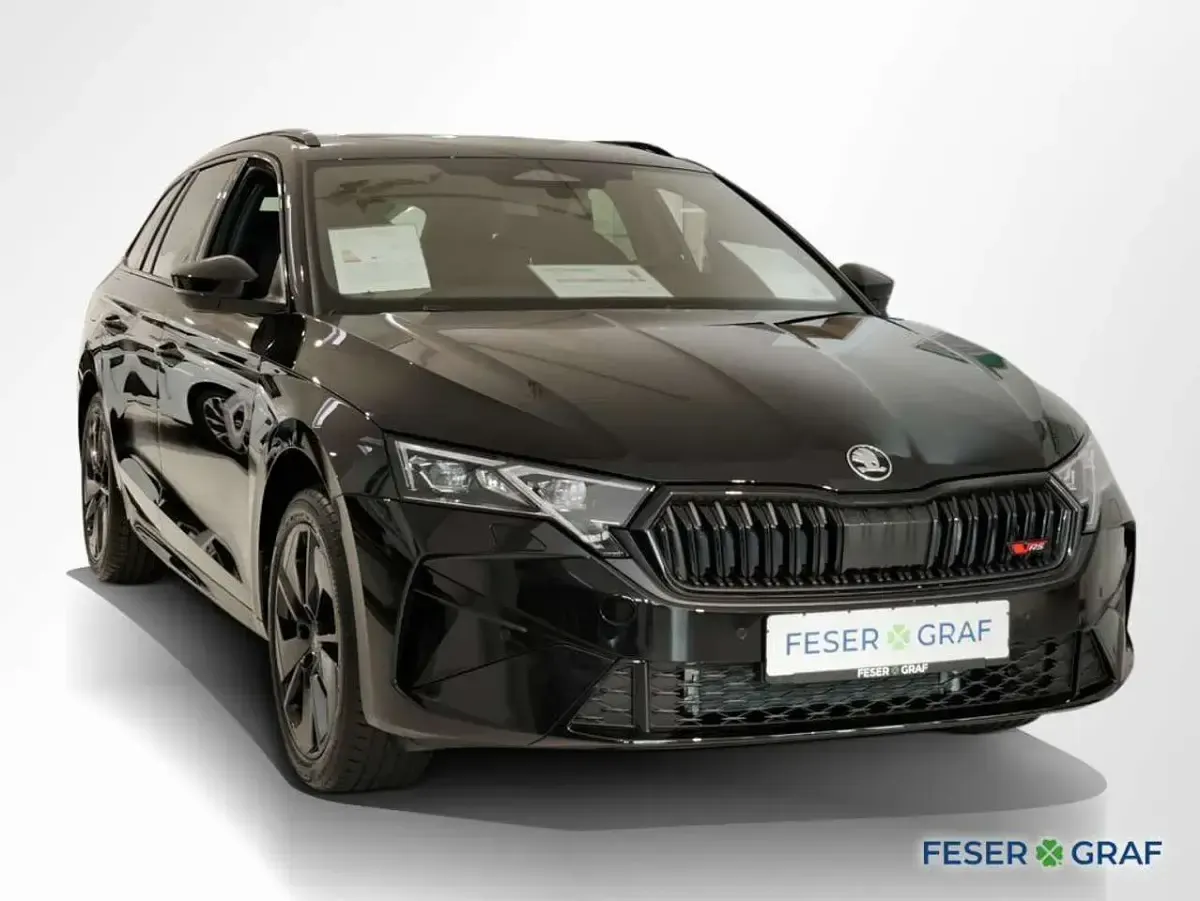 Gebraucht Skoda Octavia RS 265 PS (194 kW) 2025 Blackmagicperleffekt Kombi