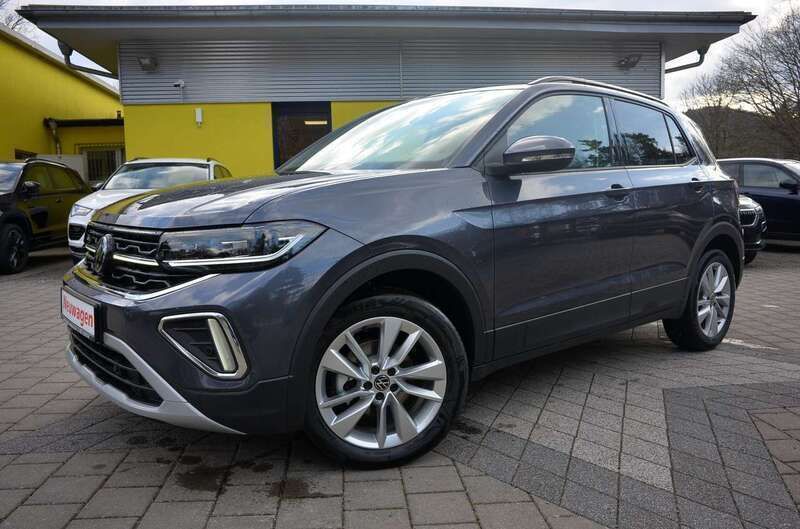 Rauchgrau metallic Neu 2025 VW T-Cross Life SUV | 28.480 € (Guter Preis) - Bild 1/4