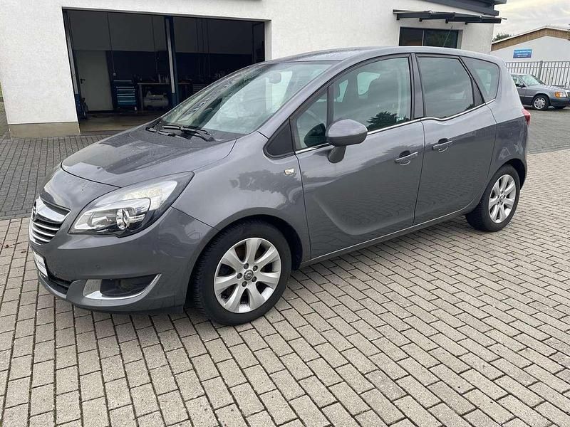 Shiny grey (rock) Gebraucht 2017 Opel Meriva Innovation Van / Kleinbus | 8.500 € (Fairer Preis) - Bild 1/4