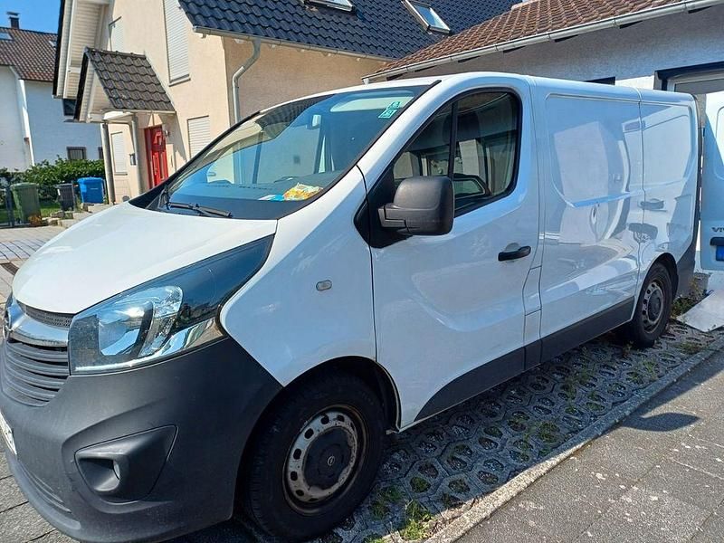 Weiß Gebraucht 2016 Opel Vivaro Van | 6.900 € (Superpreis) - Bild 1/3