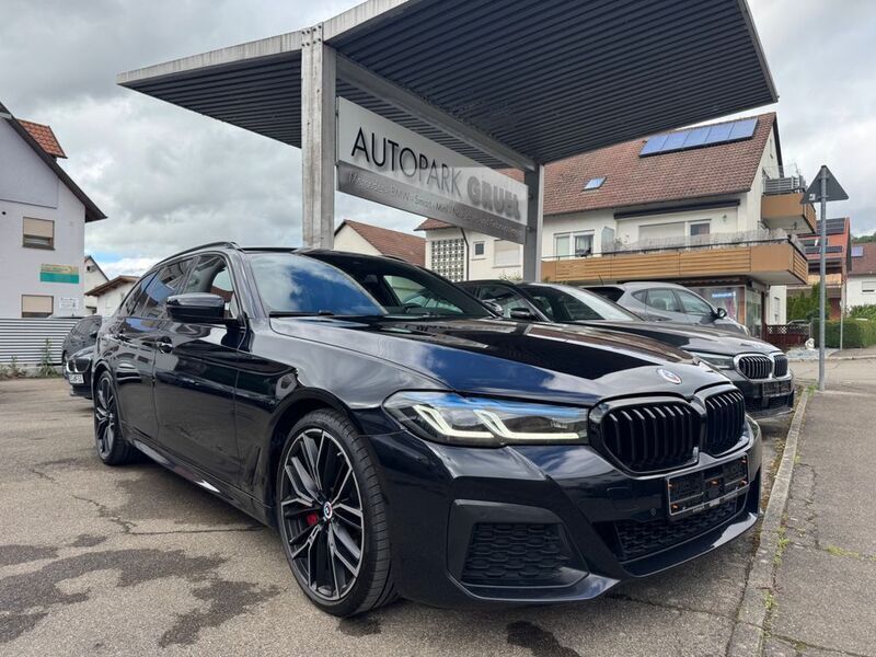 Schwarz Gebraucht 2023 BMW 530 M Sport Limousine | 36.699 € (Fairer Preis) - Bild 1/4