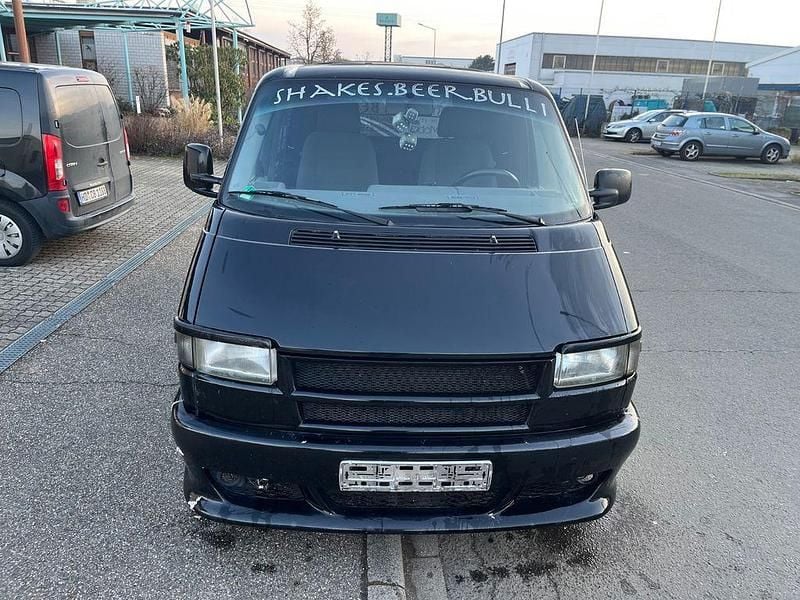 Gebraucht VW T4 68 PS (50 kW) 1995 Schwarz Van