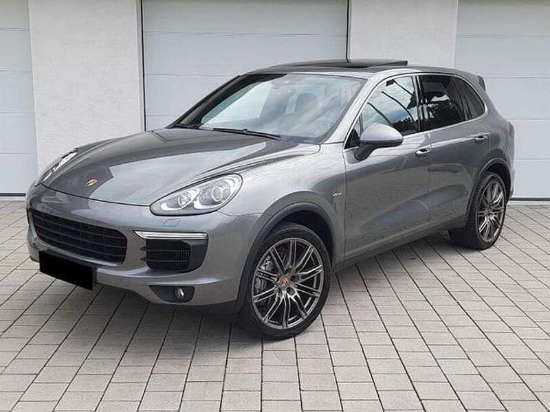 Gebraucht Porsche Cayenne S 385 PS (283 kW) 2016 Meteorgraumetallic SUV