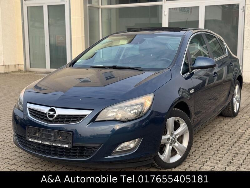Blau Gebraucht 2010 Opel Astra Sport Limousine | 4.880 € (Fairer Preis) - Bild 1/4