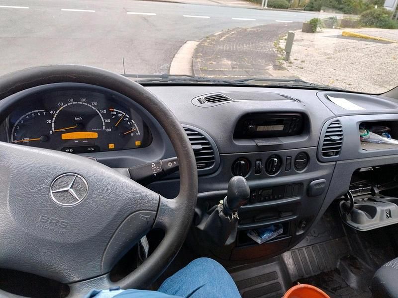 Blau Gebraucht 2006 Mercedes Sprinter Van | 2.999 € - Bild 1/4