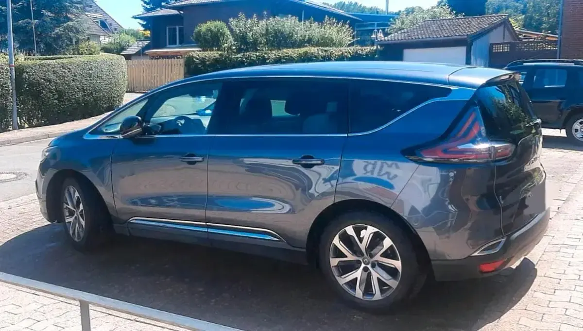 Gebraucht Renault Espace 160 PS (117 kW) 2018 Grau Van / Kleinbus