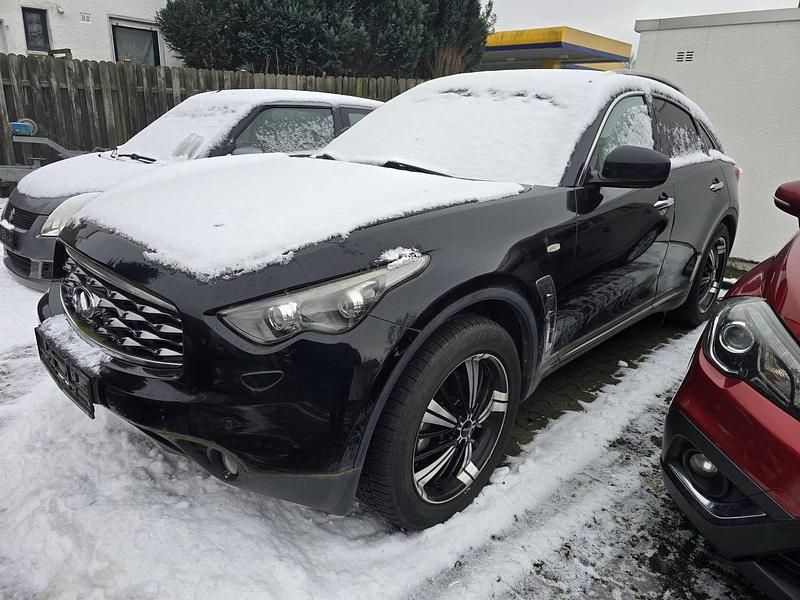 Schwarz Gebraucht 2011 Infiniti Fx30 SUV | 12.999 € - Bild 1/4