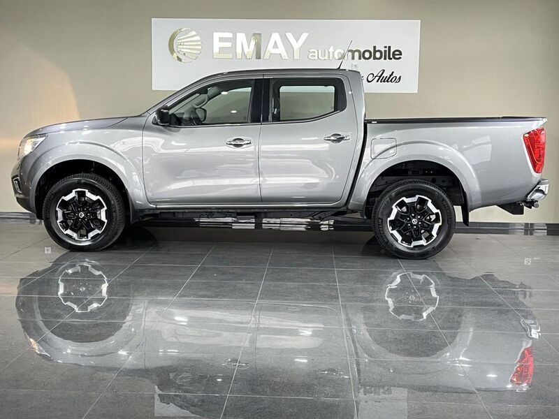 Precision grey (m) Gebraucht 2020 Nissan Navara N-Guard Abholung | 27.499 € (Guter Preis) - Bild 1/4