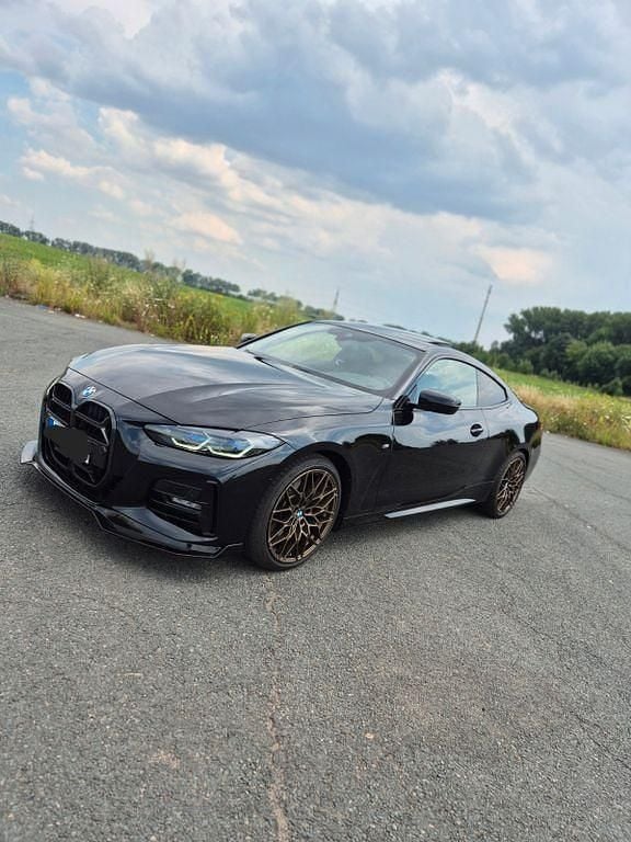 Schwarz Gebraucht 2022 BMW 430 M Sport Coupé | 46.800 € (Teuer) - Bild 1/4