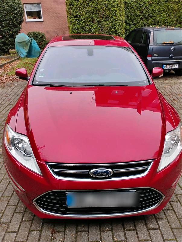 Rot Gebraucht 2014 Ford Mondeo Limousine | 7.300 € (Fairer Preis) - Bild 1/4