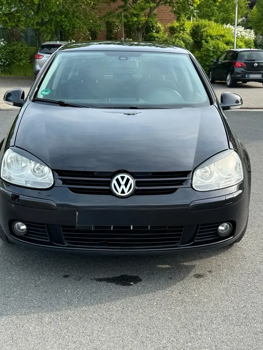 Gebraucht VW Golf VI 80 PS (58 kW) 2008 Schwarz Kleinwagen
