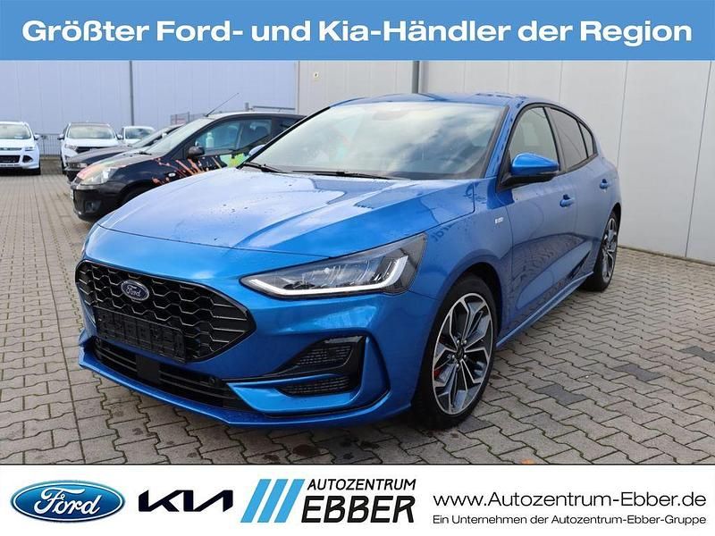 Blau Neu 2025 Ford Focus ST-Line X Limousine | 32.482 € (Fairer Preis) - Bild 1/3